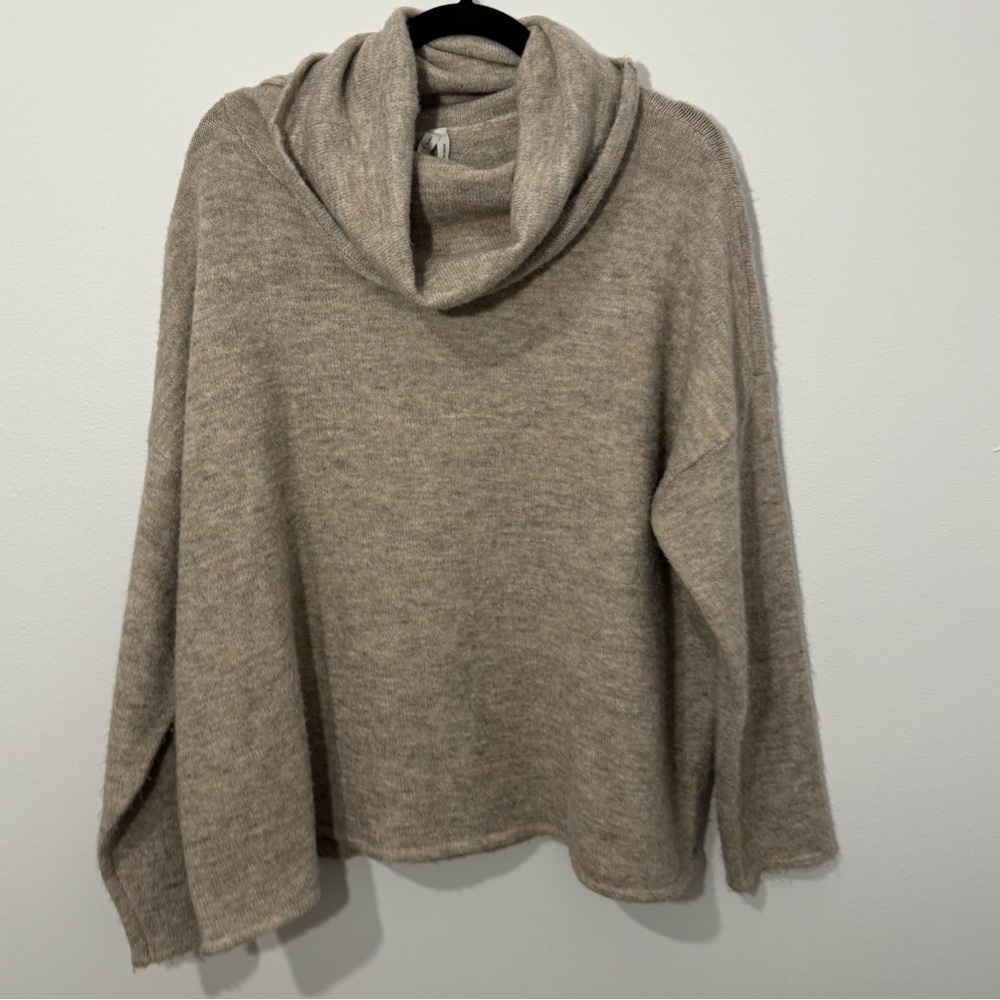 Dreamers by Debut Cozy Cowl Neck Sweater – Oversized Soft Knit, Beige sz Medium